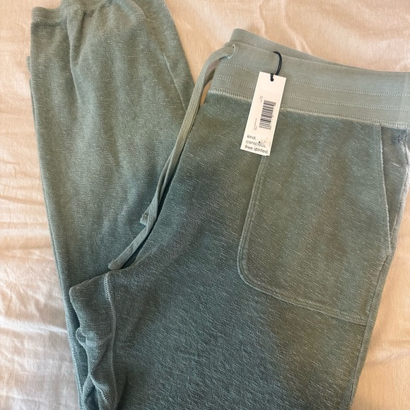 Unsubscribed Pants - Unsubscribed Green Jogger Pants